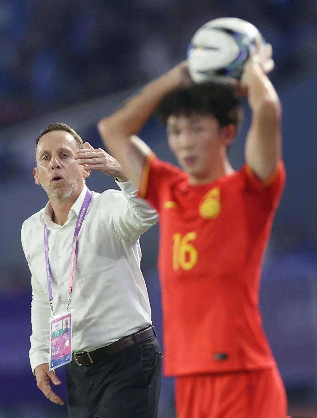 浙江角球传中，弗兰克头球破门因陶强龙犯规在先被判无效的简单介绍