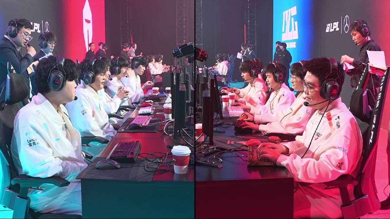 烈日裁决迎战风暴之眼，稳扎稳打拿下比赛，操作拉满